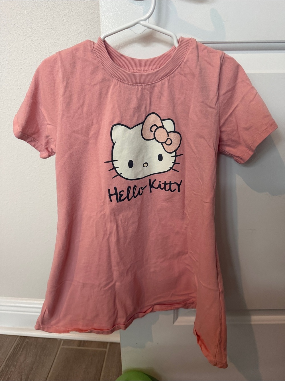 H&M Pink Hello Kitty Short Sleeve Tee